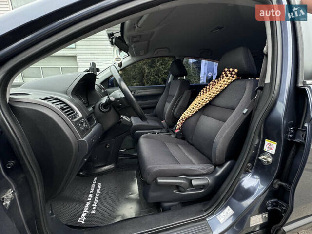 Серый Хонда СРВ, объемом двигателя 2 л и пробегом 157 тыс. км за 11350 $, фото 20 на Automoto.ua