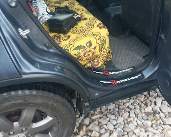 Сірий Хонда СРВ, об'ємом двигуна 2.2 л та пробігом 304 тис. км за 10500 $, фото 9 на Automoto.ua