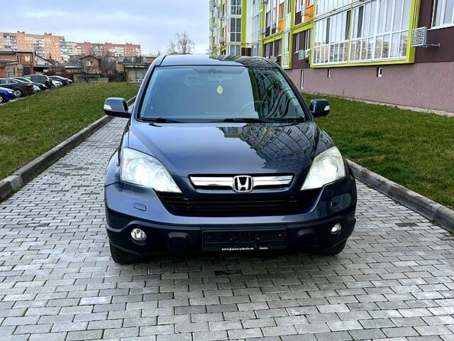 Серый Хонда СРВ, объемом двигателя 2 л и пробегом 181 тыс. км за 9800 $, фото 1 на Automoto.ua