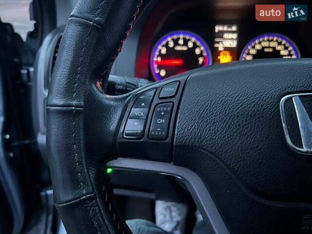 Серый Хонда СРВ, объемом двигателя 2 л и пробегом 196 тыс. км за 10990 $, фото 19 на Automoto.ua