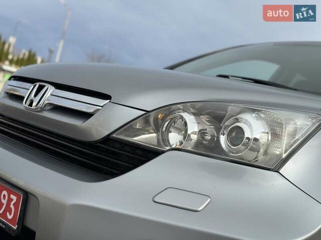 Серый Хонда СРВ, объемом двигателя 2 л и пробегом 189 тыс. км за 10870 $, фото 5 на Automoto.ua