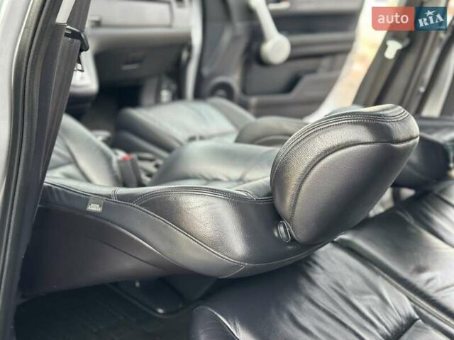 Сірий Хонда СРВ, об'ємом двигуна 2 л та пробігом 189 тис. км за 10750 $, фото 61 на Automoto.ua