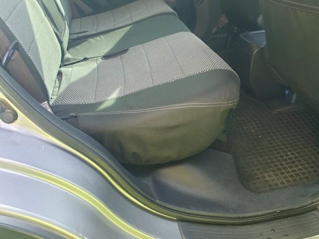 Серый Хонда СРВ, объемом двигателя 2.2 л и пробегом 270 тыс. км за 9500 $, фото 9 на Automoto.ua