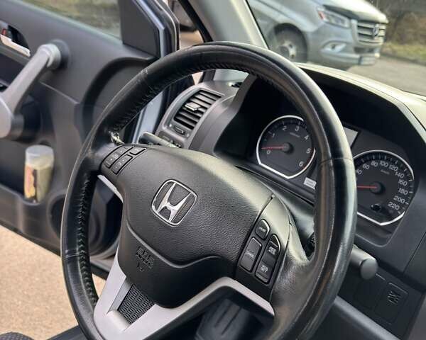 Сірий Хонда СРВ, об'ємом двигуна 2.2 л та пробігом 218 тис. км за 10950 $, фото 29 на Automoto.ua