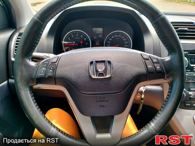 Серый Хонда СРВ, объемом двигателя 2 л и пробегом 209 тыс. км за 10700 $, фото 5 на Automoto.ua