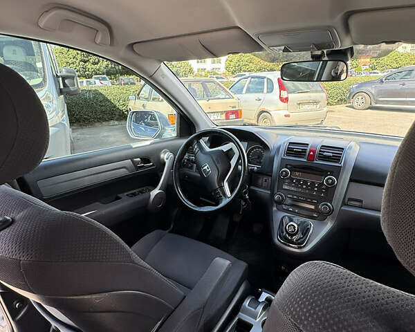 Серый Хонда СРВ, объемом двигателя 2.2 л и пробегом 220 тыс. км за 11300 $, фото 30 на Automoto.ua