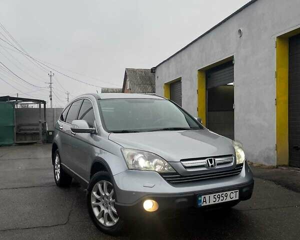 Серый Хонда СРВ, объемом двигателя 2.4 л и пробегом 222 тыс. км за 9300 $, фото 2 на Automoto.ua