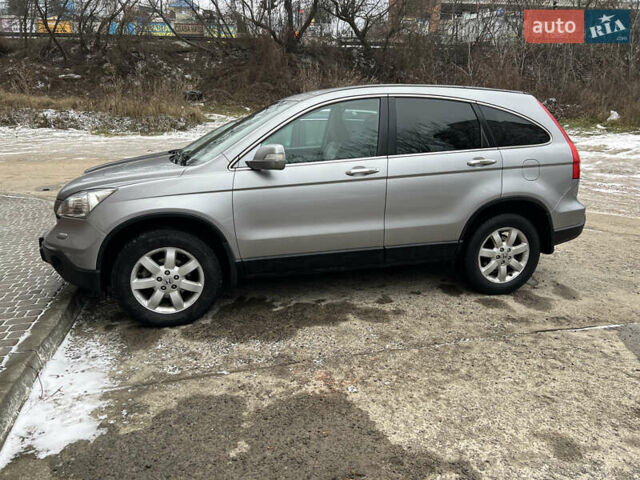 Серый Хонда СРВ, объемом двигателя 2 л и пробегом 212 тыс. км за 9500 $, фото 7 на Automoto.ua