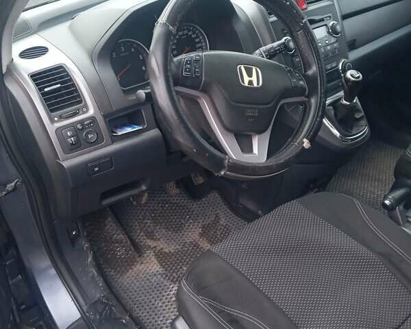 Сірий Хонда СРВ, об'ємом двигуна 2.2 л та пробігом 304 тис. км за 10500 $, фото 24 на Automoto.ua