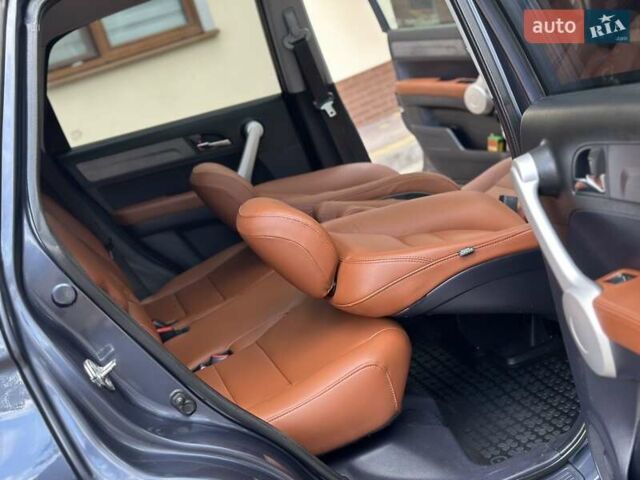 Хонда СРВ 2008 в Дрогобыче на Automoto.ua Серый Хонда СРВ, объемом двигателя 2 л и пробегом 192 тыс. км за 10800 $, фото 39 на Automoto.ua