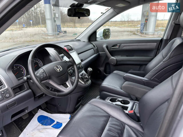 Серый Хонда СРВ, объемом двигателя 2.2 л и пробегом 214 тыс. км за 11500 $, фото 11 на Automoto.ua