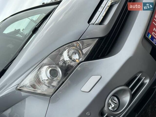 Сірий Хонда СРВ, об'ємом двигуна 2 л та пробігом 189 тис. км за 10750 $, фото 25 на Automoto.ua