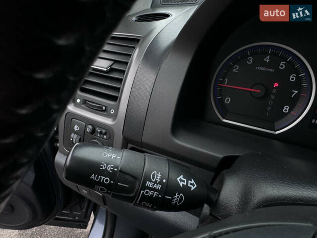 Серый Хонда СРВ, объемом двигателя 2 л и пробегом 157 тыс. км за 11350 $, фото 24 на Automoto.ua