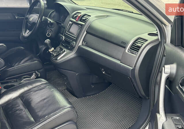 Сірий Хонда СРВ, об'ємом двигуна 2.2 л та пробігом 238 тис. км за 8999 $, фото 30 на Automoto.ua