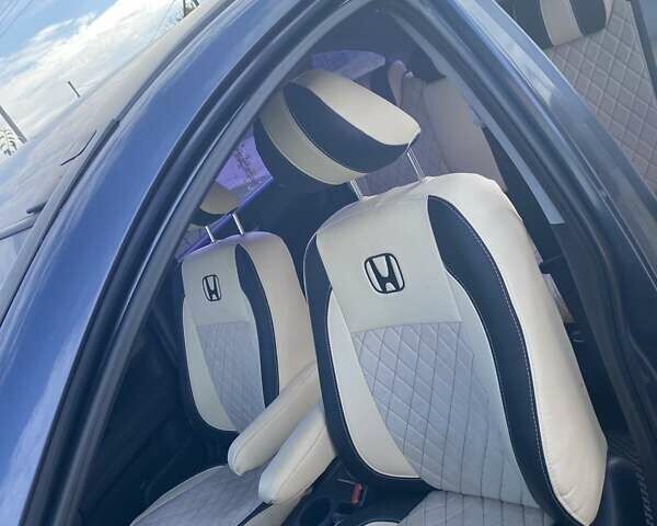 Серый Хонда СРВ, объемом двигателя 2.4 л и пробегом 306 тыс. км за 10300 $, фото 7 на Automoto.ua