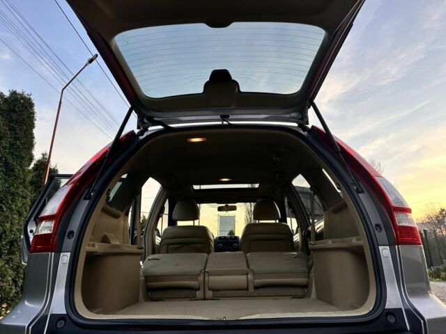 Серый Хонда СРВ, объемом двигателя 2.4 л и пробегом 212 тыс. км за 8900 $, фото 15 на Automoto.ua