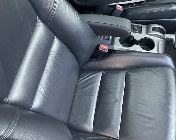 Сірий Хонда СРВ, об'ємом двигуна 2.35 л та пробігом 221 тис. км за 12200 $, фото 22 на Automoto.ua