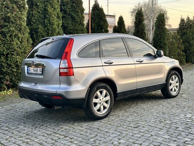 Серый Хонда СРВ, объемом двигателя 2.4 л и пробегом 212 тыс. км за 8900 $, фото 4 на Automoto.ua