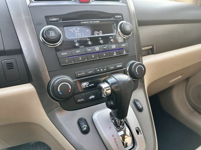 Серый Хонда СРВ, объемом двигателя 2.4 л и пробегом 212 тыс. км за 8900 $, фото 19 на Automoto.ua