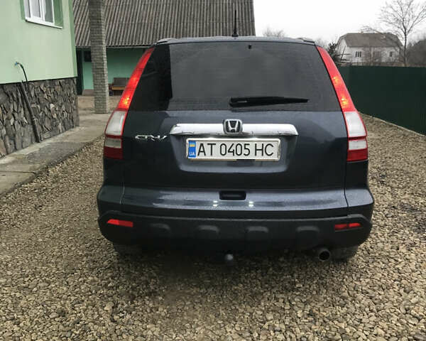 Серый Хонда СРВ, объемом двигателя 2.2 л и пробегом 323 тыс. км за 9500 $, фото 3 на Automoto.ua