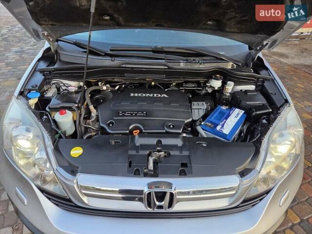 Хонда СРВ 2009 в Харькове на Automoto.ua Серый Хонда СРВ, объемом двигателя 2.2 л и пробегом 211 тыс. км за 11300 $, фото 45 на Automoto.ua