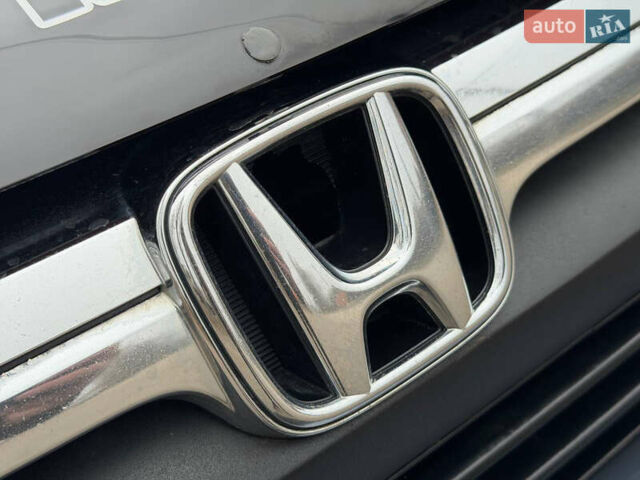 Сірий Хонда СРВ, об'ємом двигуна 2 л та пробігом 187 тис. км за 10950 $, фото 5 на Automoto.ua