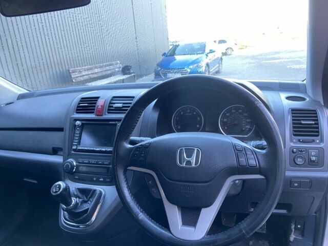 Серый Хонда СРВ, объемом двигателя 2.2 л и пробегом 150 тыс. км за 4500 $, фото 6 на Automoto.ua