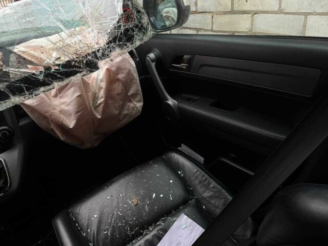 Серый Хонда СРВ, объемом двигателя 2.2 л и пробегом 213 тыс. км за 3100 $, фото 16 на Automoto.ua