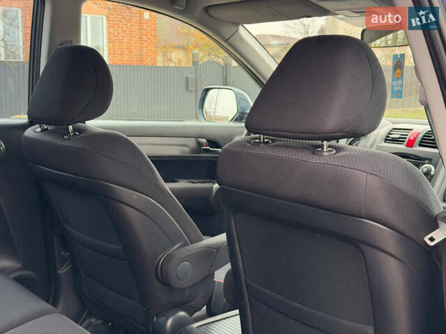 Сірий Хонда СРВ, об'ємом двигуна 2 л та пробігом 187 тис. км за 10950 $, фото 35 на Automoto.ua