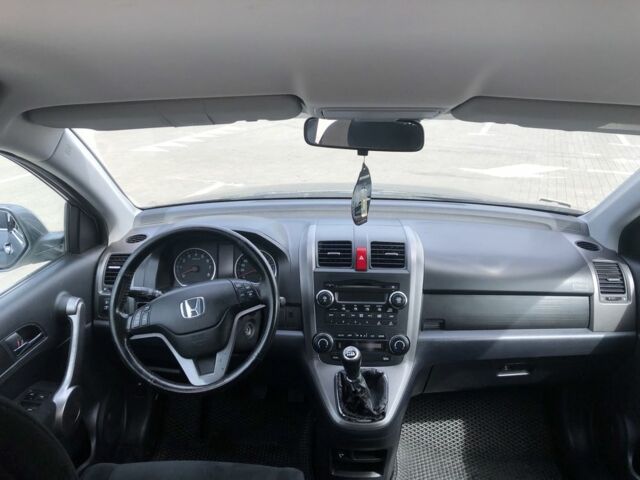 Серый Хонда СРВ, объемом двигателя 2 л и пробегом 169 тыс. км за 9999 $, фото 8 на Automoto.ua