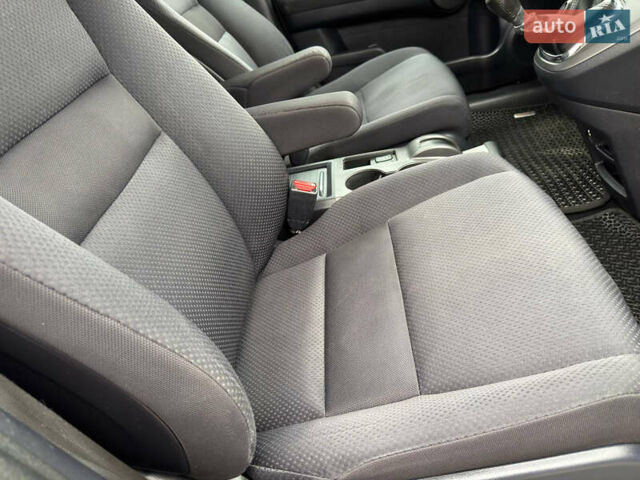 Сірий Хонда СРВ, об'ємом двигуна 2 л та пробігом 187 тис. км за 10950 $, фото 43 на Automoto.ua