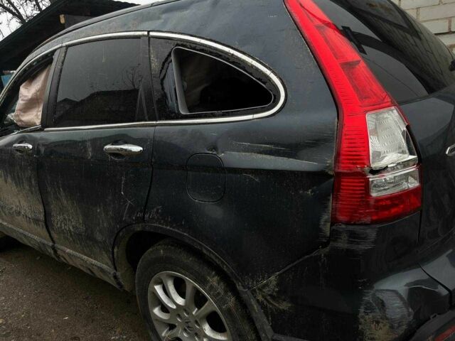 Серый Хонда СРВ, объемом двигателя 2.2 л и пробегом 213 тыс. км за 3100 $, фото 3 на Automoto.ua