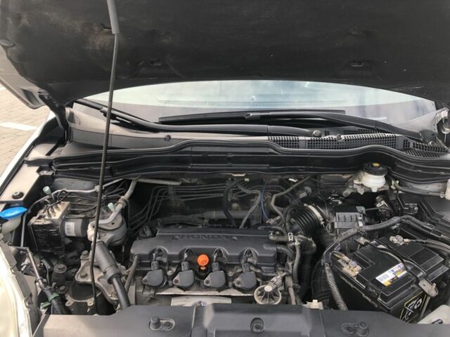 Серый Хонда СРВ, объемом двигателя 2 л и пробегом 169 тыс. км за 9999 $, фото 11 на Automoto.ua