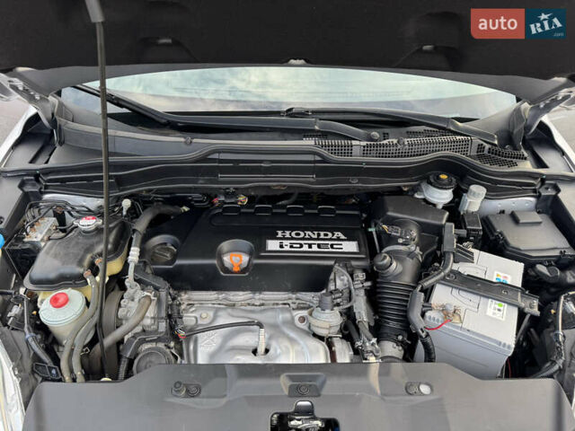 Серый Хонда СРВ, объемом двигателя 2.2 л и пробегом 246 тыс. км за 11850 $, фото 67 на Automoto.ua