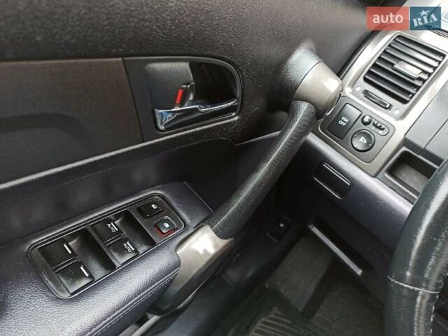 Серый Хонда СРВ, объемом двигателя 2.2 л и пробегом 175 тыс. км за 15450 $, фото 23 на Automoto.ua