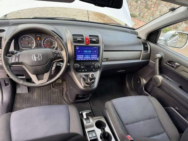 Хонда СРВ 2010 в Бердичеве на Automoto.ua Серый Хонда СРВ, объемом двигателя 2.2 л и пробегом 246 тыс. км за 11850 $, фото 17 на Automoto.ua