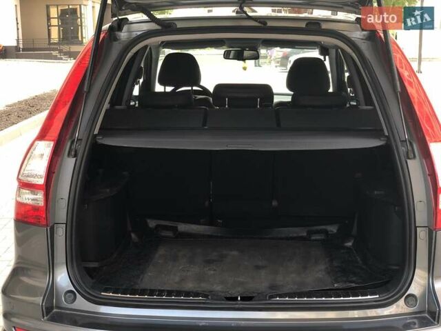 Серый Хонда СРВ, объемом двигателя 2.2 л и пробегом 174 тыс. км за 15499 $, фото 6 на Automoto.ua