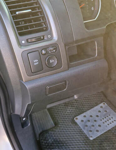 Хонда СРВ 2010 в Днепре (Днепропетровске) на Automoto.ua Серый Хонда СРВ, объемом двигателя 2.2 л и пробегом 229 тыс. км за 13300 $, фото 24 на Automoto.ua