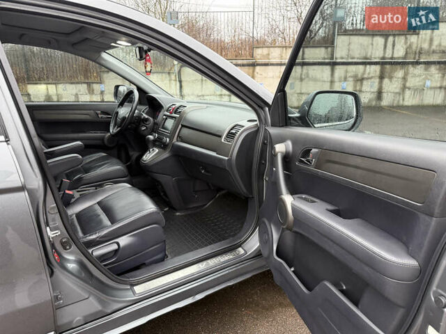 Сірий Хонда СРВ, об'ємом двигуна 2.2 л та пробігом 275 тис. км за 13850 $, фото 17 на Automoto.ua