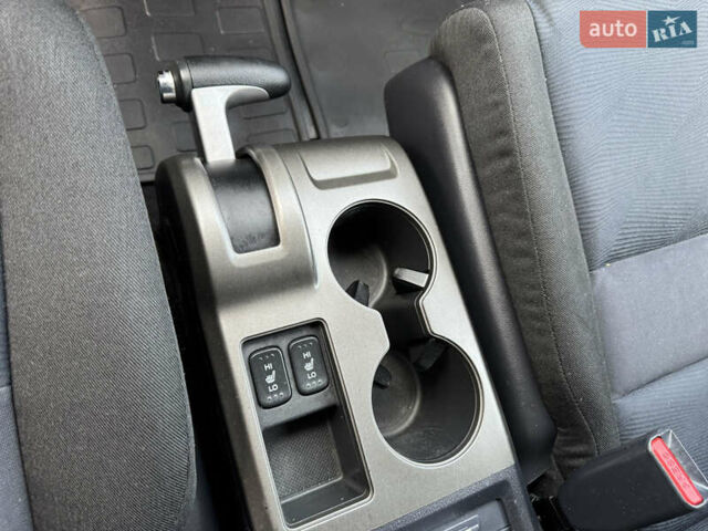 Серый Хонда СРВ, объемом двигателя 2.2 л и пробегом 246 тыс. км за 11850 $, фото 50 на Automoto.ua