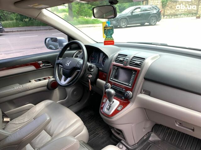 Серый Хонда СРВ, объемом двигателя 2.4 л и пробегом 128 тыс. км за 14390 $, фото 22 на Automoto.ua
