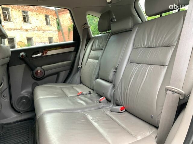 Серый Хонда СРВ, объемом двигателя 2.4 л и пробегом 128 тыс. км за 14390 $, фото 25 на Automoto.ua