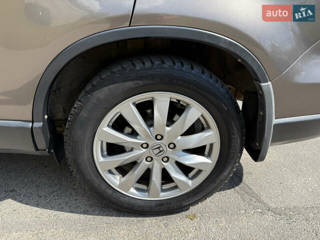 Серый Хонда СРВ, объемом двигателя 2.4 л и пробегом 160 тыс. км за 11000 $, фото 29 на Automoto.ua