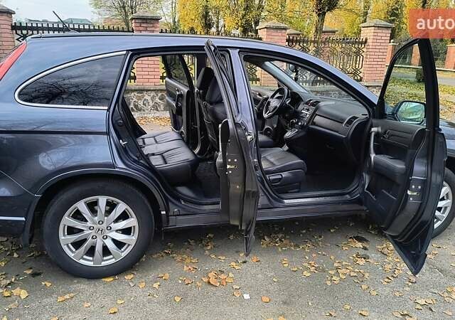 Серый Хонда СРВ, объемом двигателя 2 л и пробегом 230 тыс. км за 12500 $, фото 16 на Automoto.ua