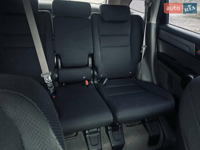 Серый Хонда СРВ, объемом двигателя 2.35 л и пробегом 179 тыс. км за 10900 $, фото 5 на Automoto.ua