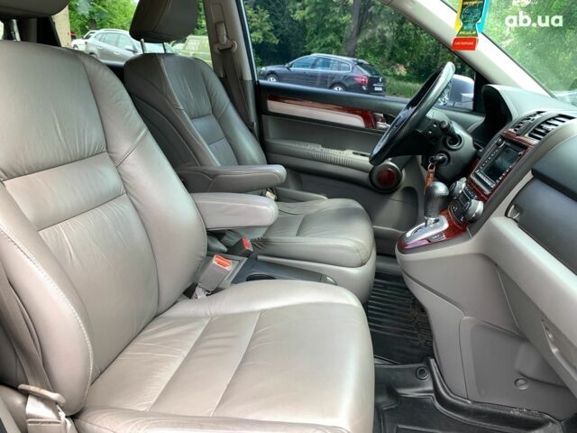 Серый Хонда СРВ, объемом двигателя 2.4 л и пробегом 128 тыс. км за 14390 $, фото 23 на Automoto.ua