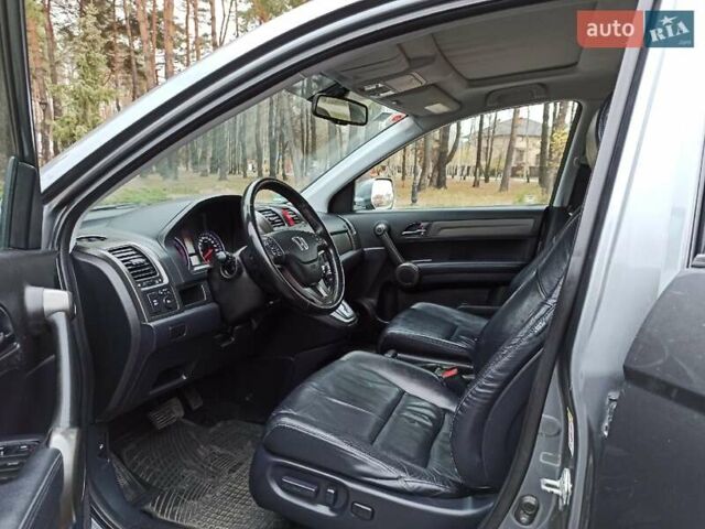 Серый Хонда СРВ, объемом двигателя 2.2 л и пробегом 175 тыс. км за 15450 $, фото 13 на Automoto.ua