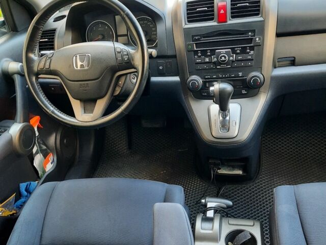 Серый Хонда СРВ, объемом двигателя 2.2 л и пробегом 265 тыс. км за 13000 $, фото 7 на Automoto.ua