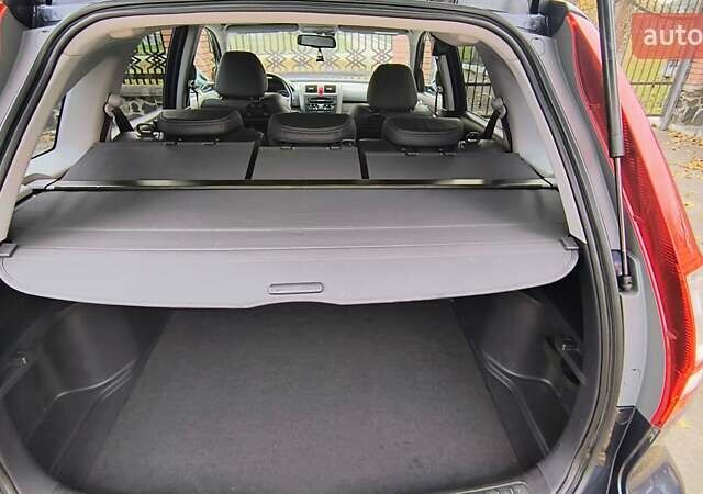 Серый Хонда СРВ, объемом двигателя 2 л и пробегом 230 тыс. км за 12500 $, фото 23 на Automoto.ua