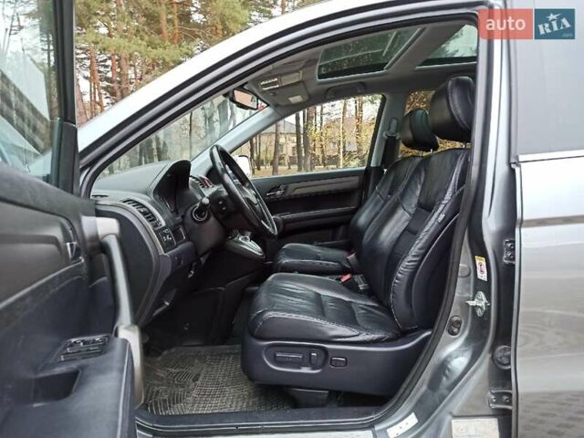 Серый Хонда СРВ, объемом двигателя 2.2 л и пробегом 175 тыс. км за 15450 $, фото 21 на Automoto.ua